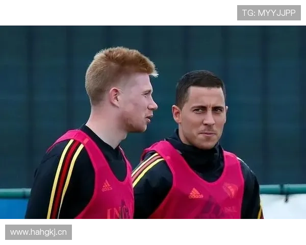 德布劳内与阿扎尔：全能核心与持球威胁的角色差异分析