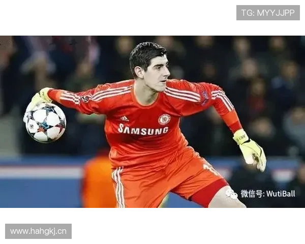 球门球判罚规则拆解：门将触球界限和对方禁区注意事项解析