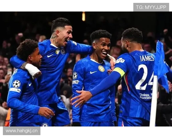 切尔西阵容臃肿加剧轮换困境，失控局面已对赛季走势形成制约